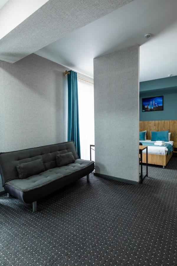 Bobur Hotel Tashkent Exterior foto